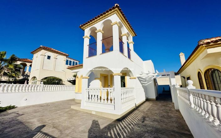 Image No.21-Villa de 2 chambres à vendre à Alicante