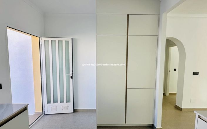 Image No.5-Villa de 2 chambres à vendre à Alicante