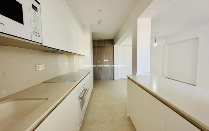 Image No.3-3 Bed Apartment for sale