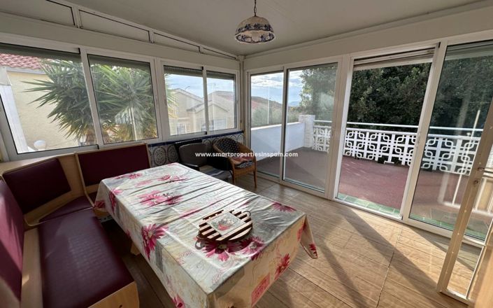 Image No.3-Villa de 2 chambres à vendre à La Marina