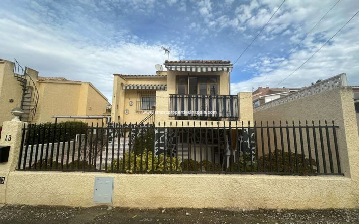 Image No.1-3 Bed Villa for sale