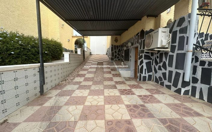 Image No.19-3 Bed Villa for sale