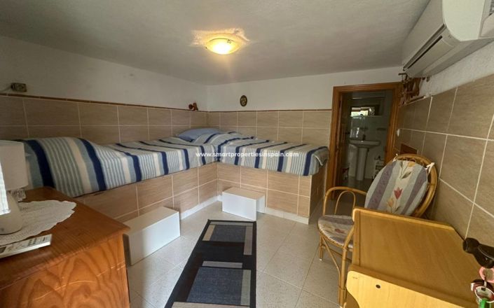 Image No.20-3 Bed Villa for sale