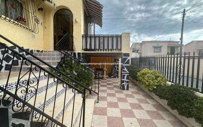 Image No.26-3 Bed Villa for sale