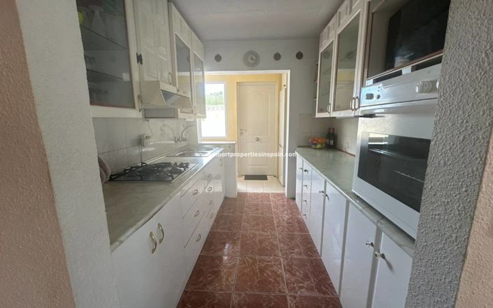 Image No.3-3 Bed Villa for sale