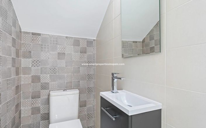 Image No.15-3 Bed Villa for sale