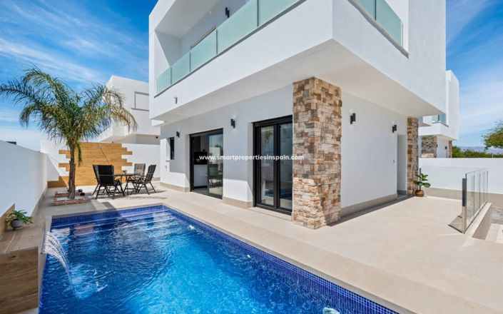 Image No.32-3 Bed Villa for sale