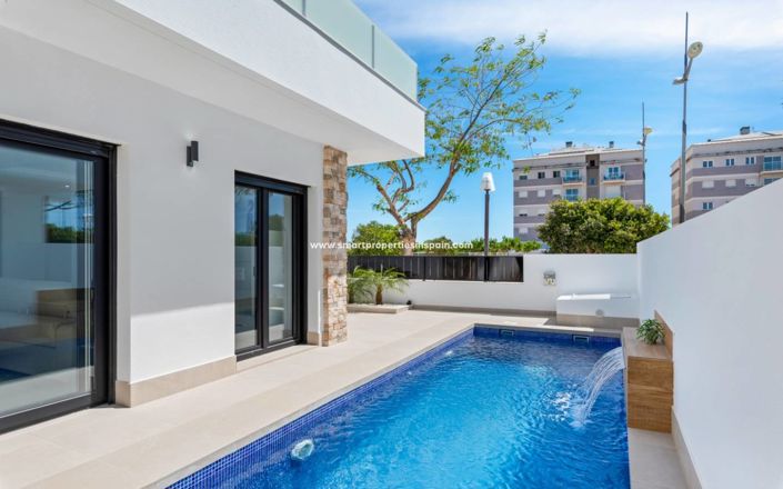 Image No.3-3 Bed Villa for sale