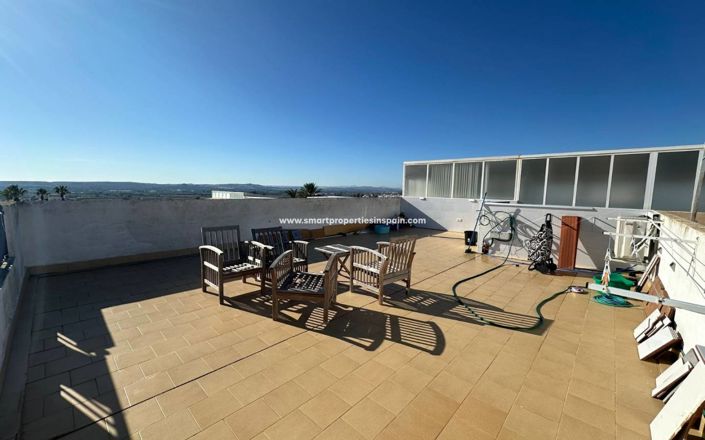 Image No.20-3 Bed Villa for sale