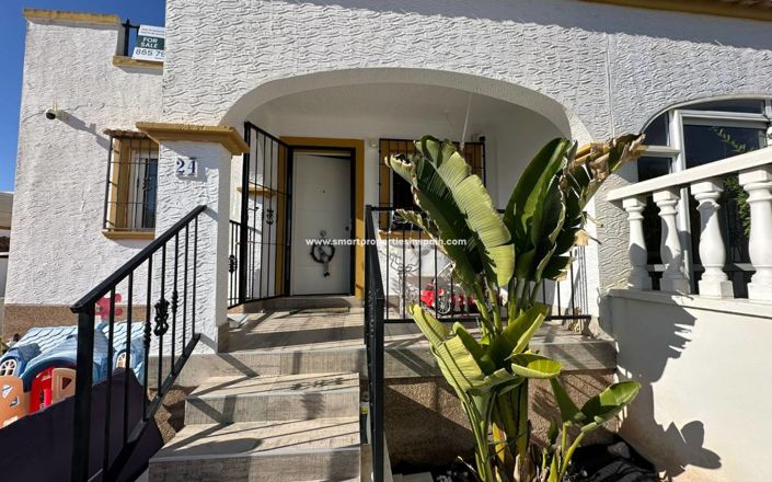 Image No.5-3 Bed Villa for sale