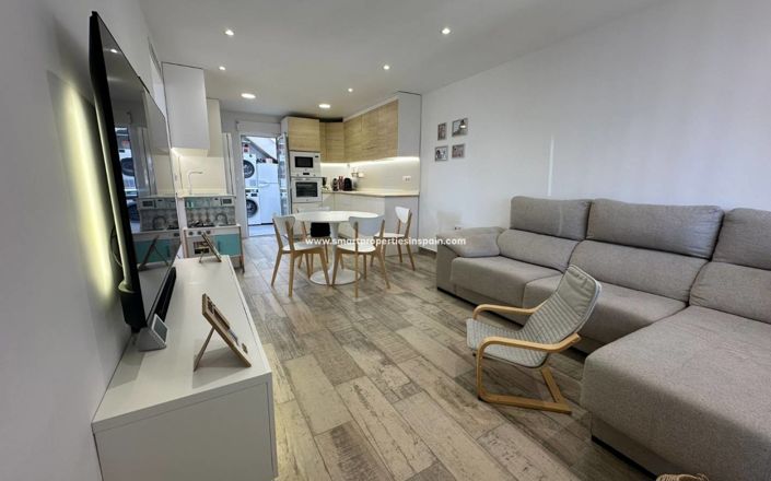 Image No.6-3 Bed Villa for sale