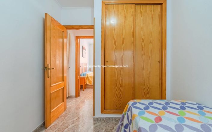 Image No.8-2 Bed Apartment for sale