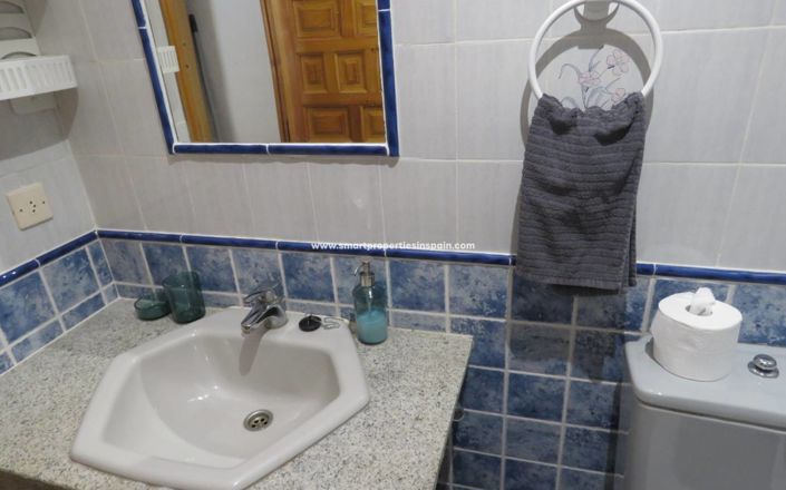 Image No.12-2 Bed Townhouse for sale