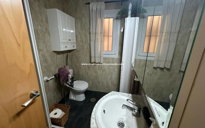 Image No.3-2 Bed Apartment for sale