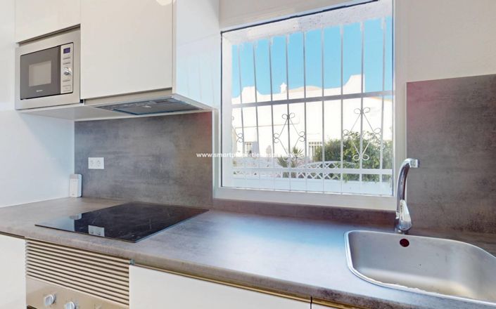 Image No.4-2 Bed Villa for sale