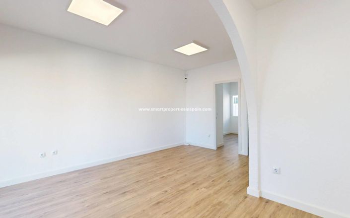 Image No.5-2 Bed Villa for sale