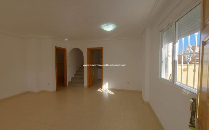 Image No.6-3 Bed Villa for sale