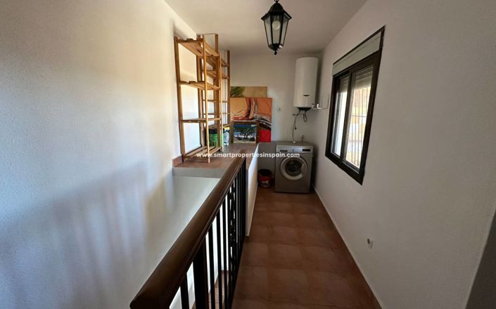 Image No.16-4 Bed Townhouse for sale