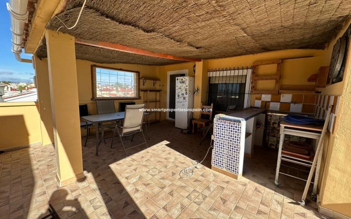 Image No.19-4 Bed Townhouse for sale