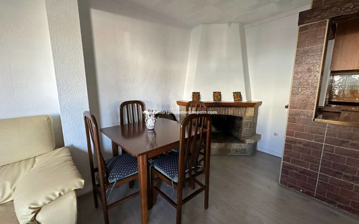 Image No.4-4 Bed Townhouse for sale