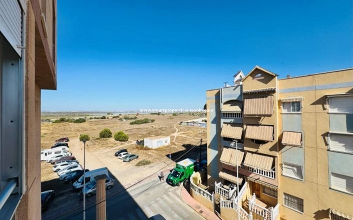 Image No.20-2 Bed Apartment for sale