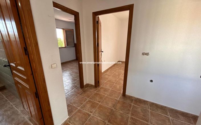 Image No.29-4 Bed Villa for sale