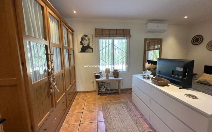 Image No.8-Maison de campagne de 4 chambres à vendre à Elche