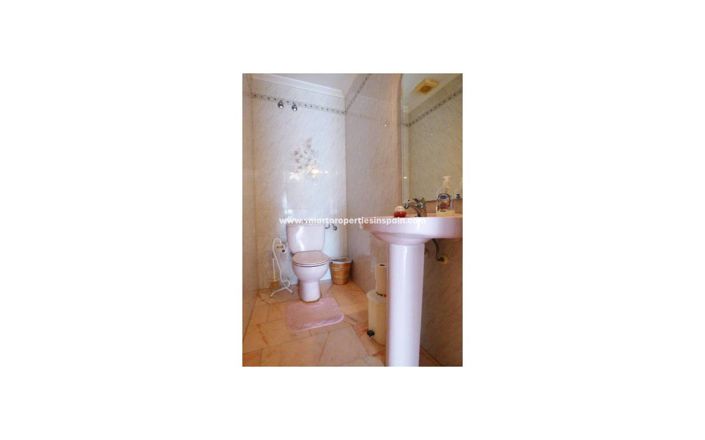 Image No.29-3 Bed Villa for sale