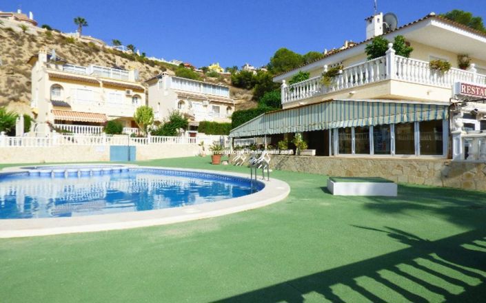 Image No.33-3 Bed Villa for sale