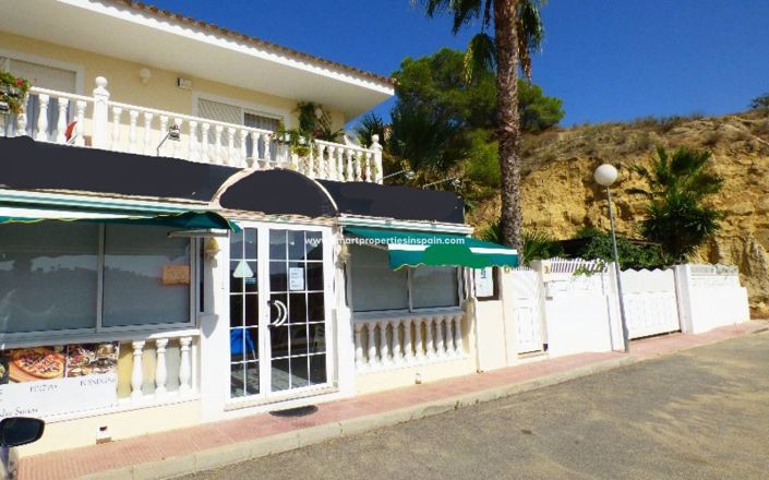 Image No.4-3 Bed Villa for sale