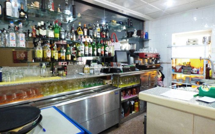 Image No.8-3 Bed Villa for sale