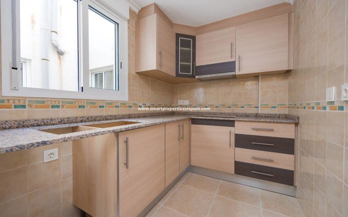 Image No.7-2 Bed Apartment for sale