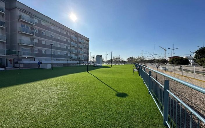 Image No.27-3 Bed Apartment for sale