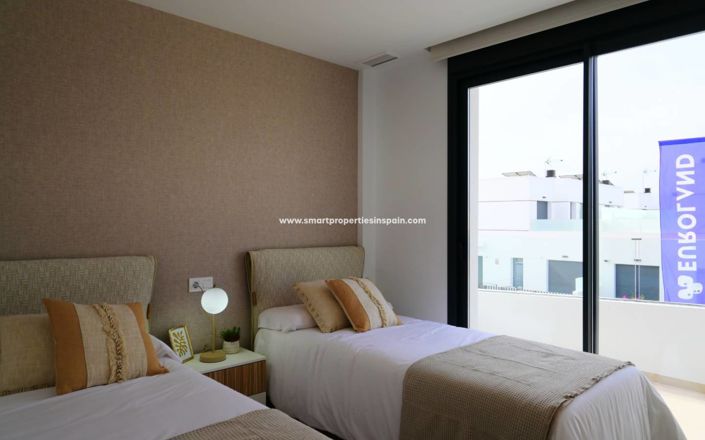 Image No.15-3 Bed Villa for sale