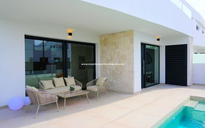 Image No.4-3 Bed Villa for sale
