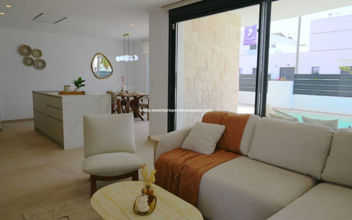 Image No.9-3 Bed Villa for sale