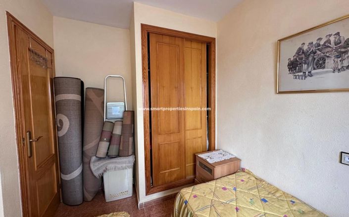 Image No.14-3 Bed Property for sale