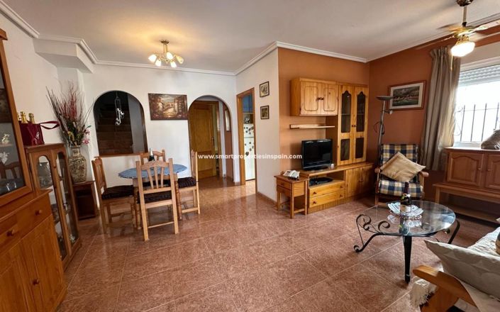 Image No.2-3 Bed Property for sale