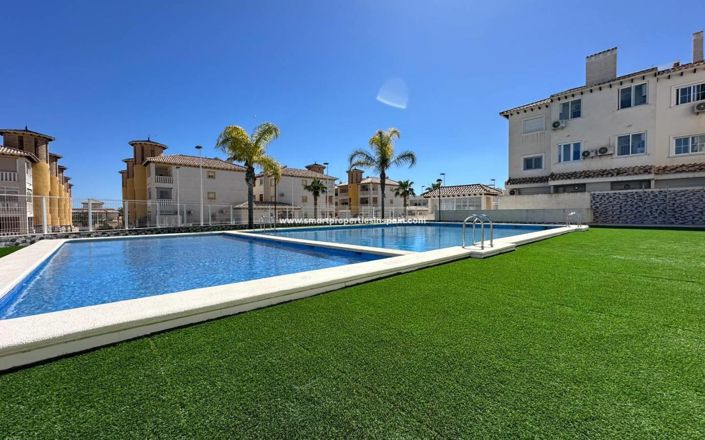 Image No.23-2 Bed Apartment for sale