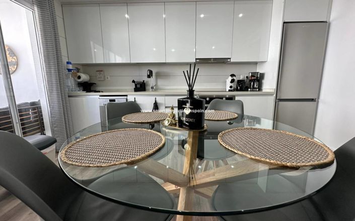 Image No.7-2 Bed Apartment for sale