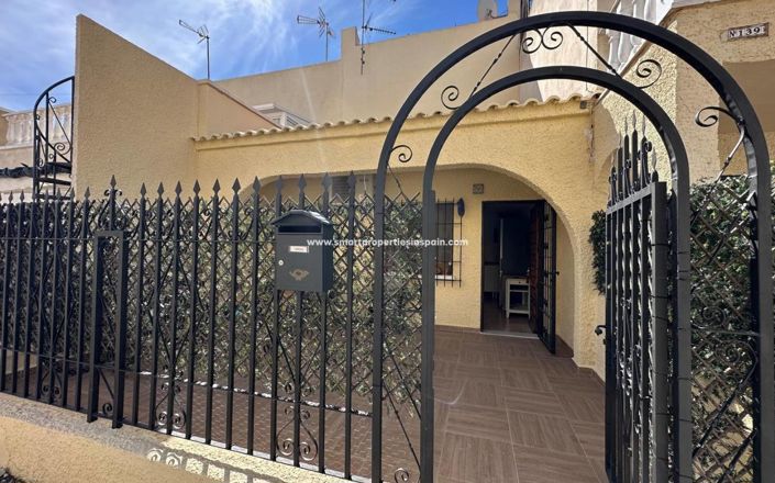 Image No.10-1 Bed Townhouse for sale