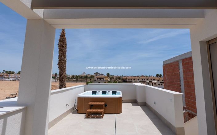 Image No.19-3 Bed Villa for sale