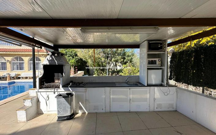 Image No.4-Villa de 4 chambres à vendre à La Marina