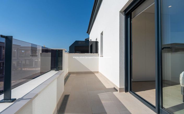 Image No.16-3 Bed Villa for sale