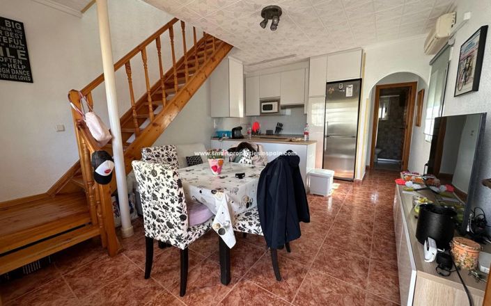 Image No.2-3 Bed Townhouse for sale