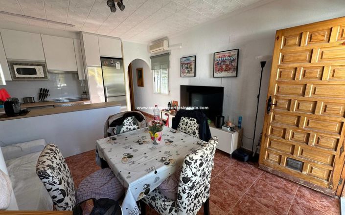 Image No.7-3 Bed Townhouse for sale