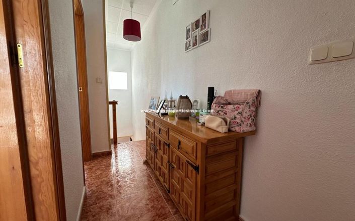 Image No.9-3 Bed Townhouse for sale