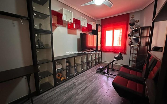 Image No.16-3 Bed Townhouse for sale