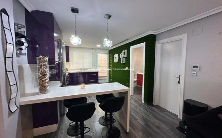 Image No.5-3 Bed Townhouse for sale