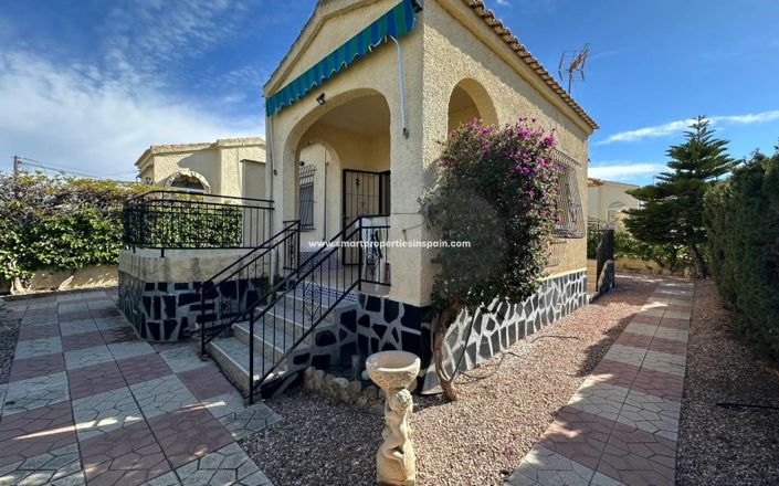 Image No.17-2 Bed Villa for sale